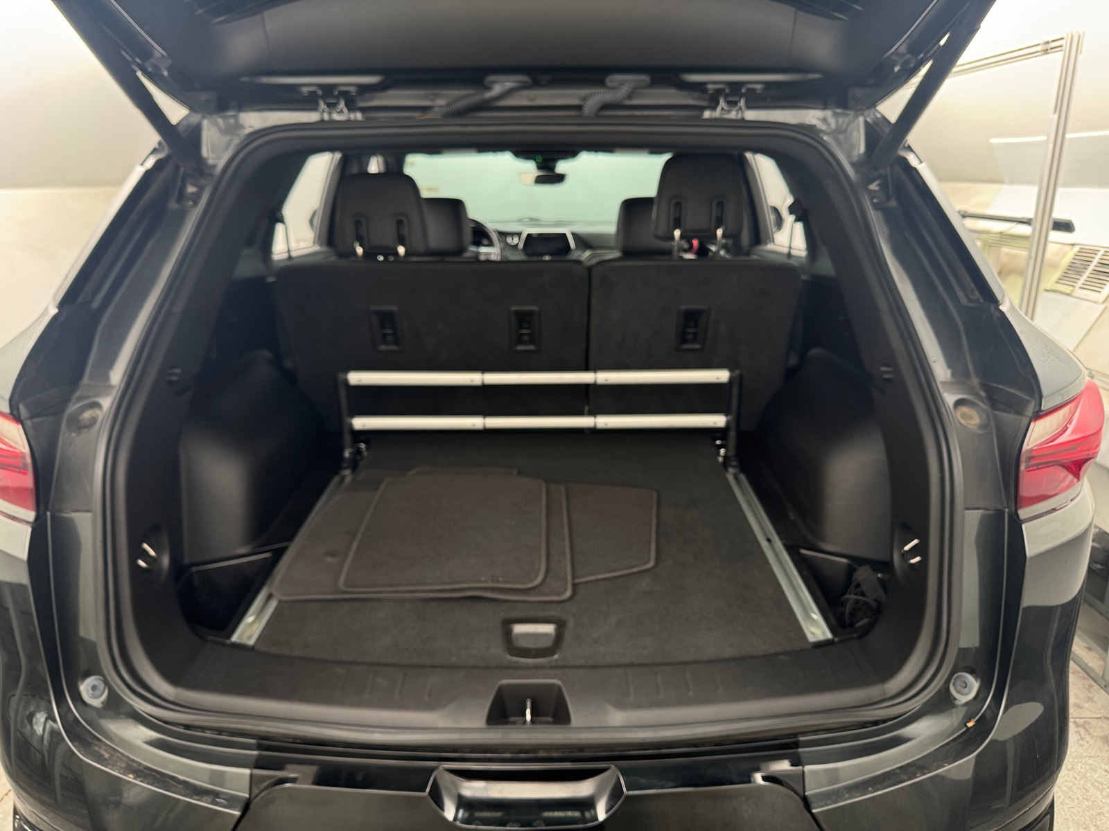Thumbnail: 2019 Chevrolet Blazer - 6