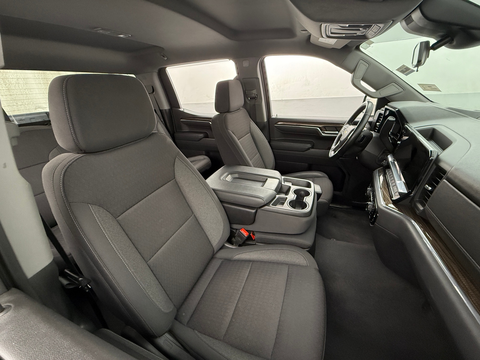 Thumbnail: 2023 Chevrolet Silverado 1500 - 2