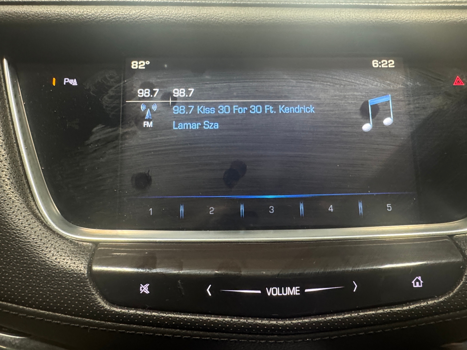 Thumbnail: 2018 Cadillac XT5 - 3