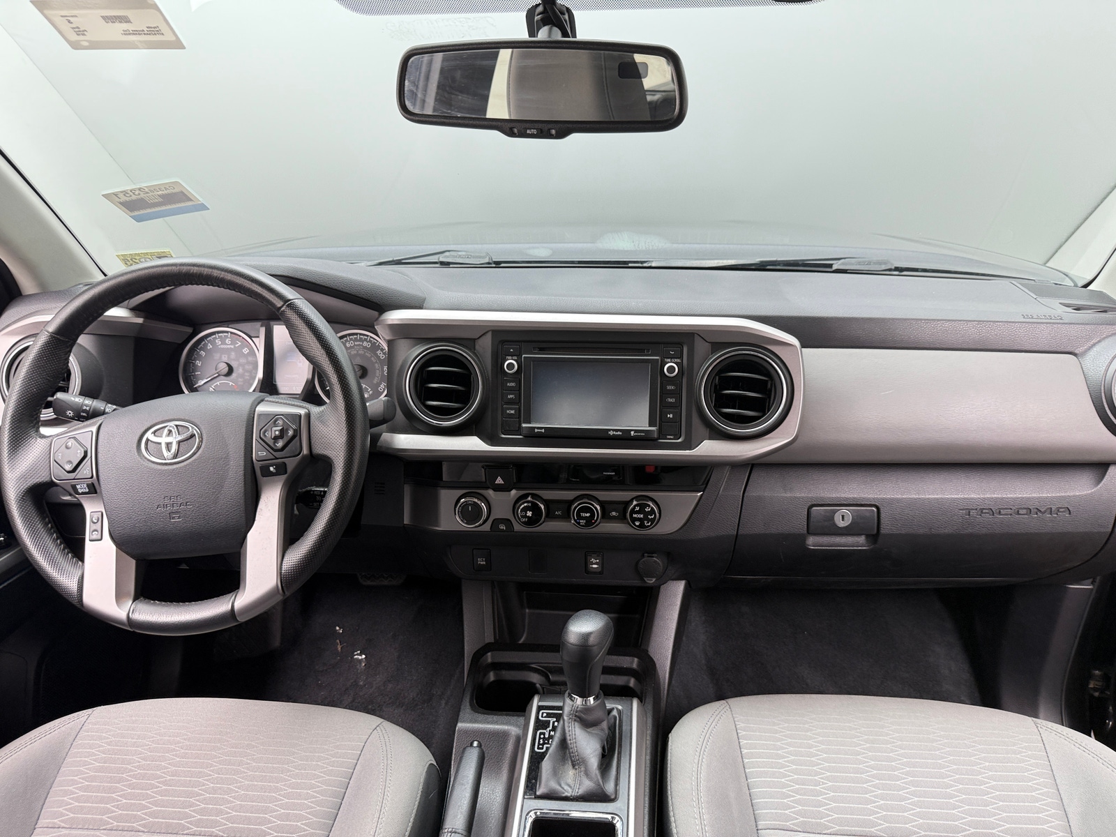 Thumbnail: 2016 Toyota Tacoma - 3