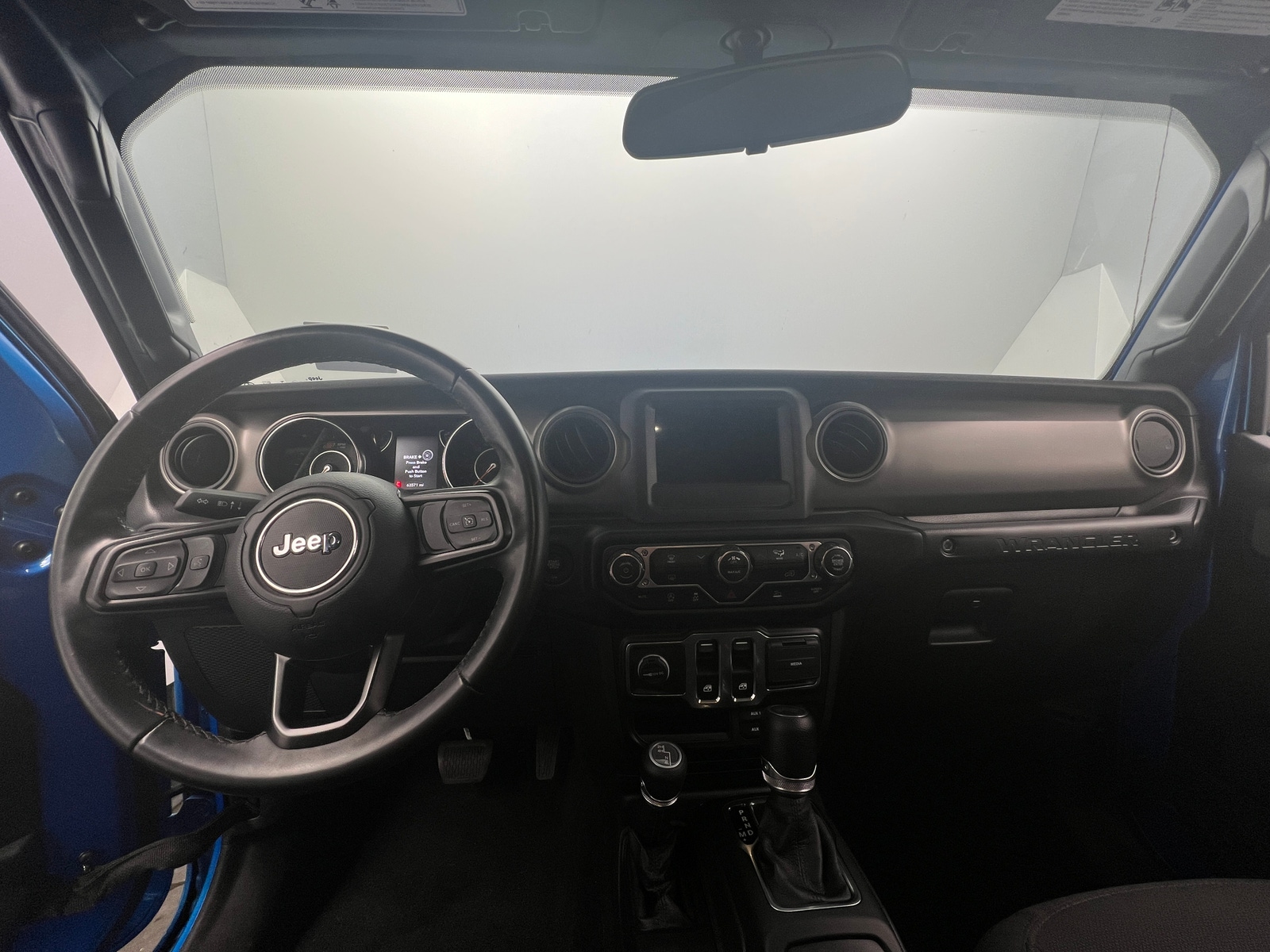 Thumbnail: 2022 Jeep Wrangler - 3