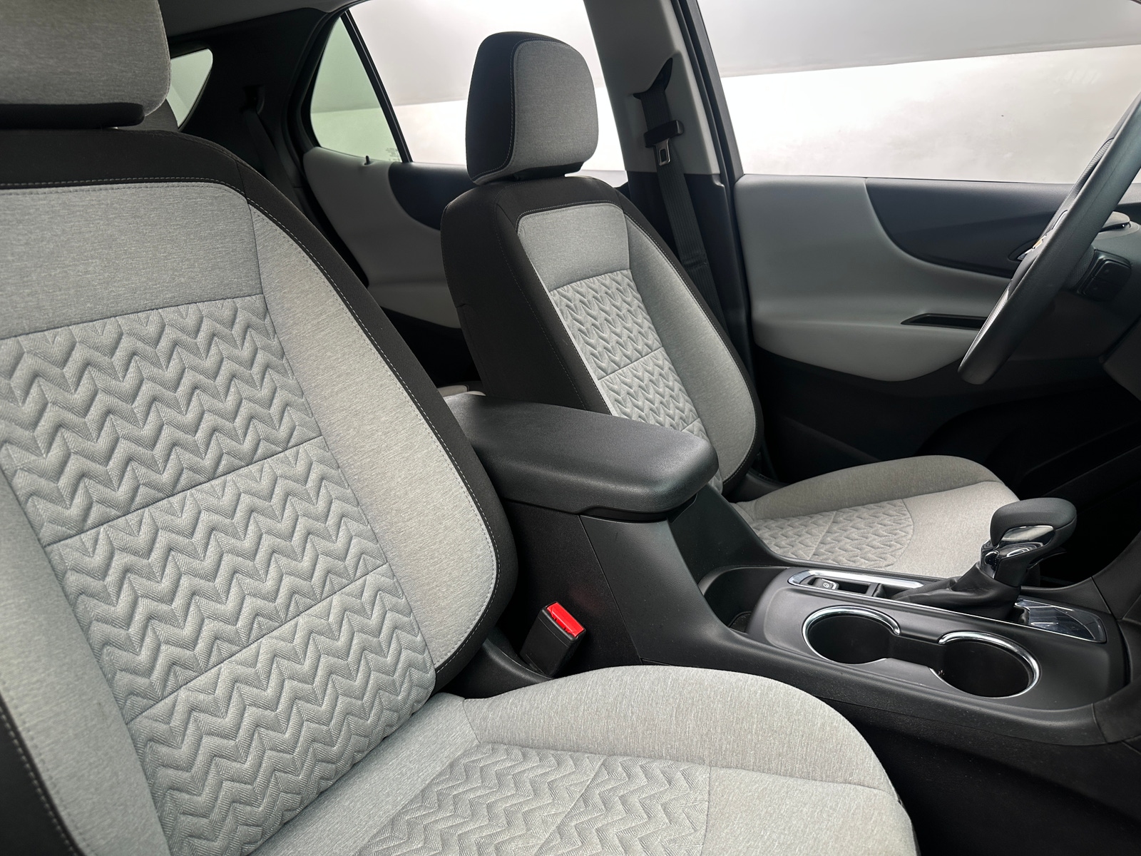 Thumbnail: 2023 Chevrolet Equinox - 2