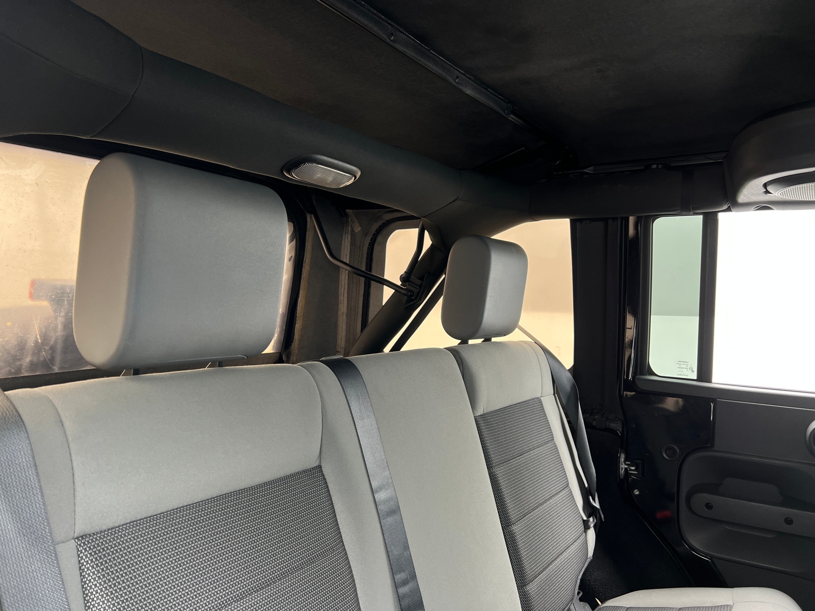 Thumbnail: 2010 Jeep Wrangler - 6