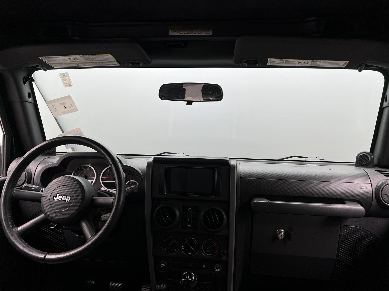 Thumbnail: 2010 Jeep Wrangler - 3