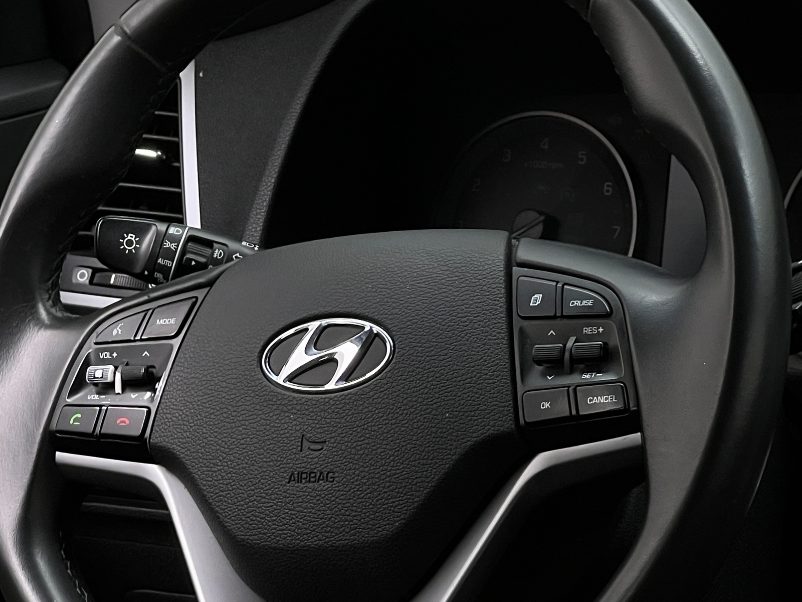 Thumbnail: 2018 Hyundai Tucson - 4