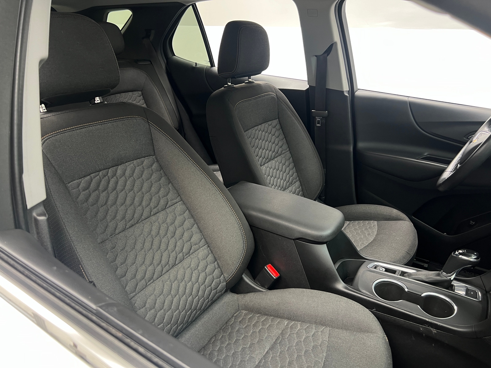 Thumbnail: 2018 Chevrolet Equinox - 2