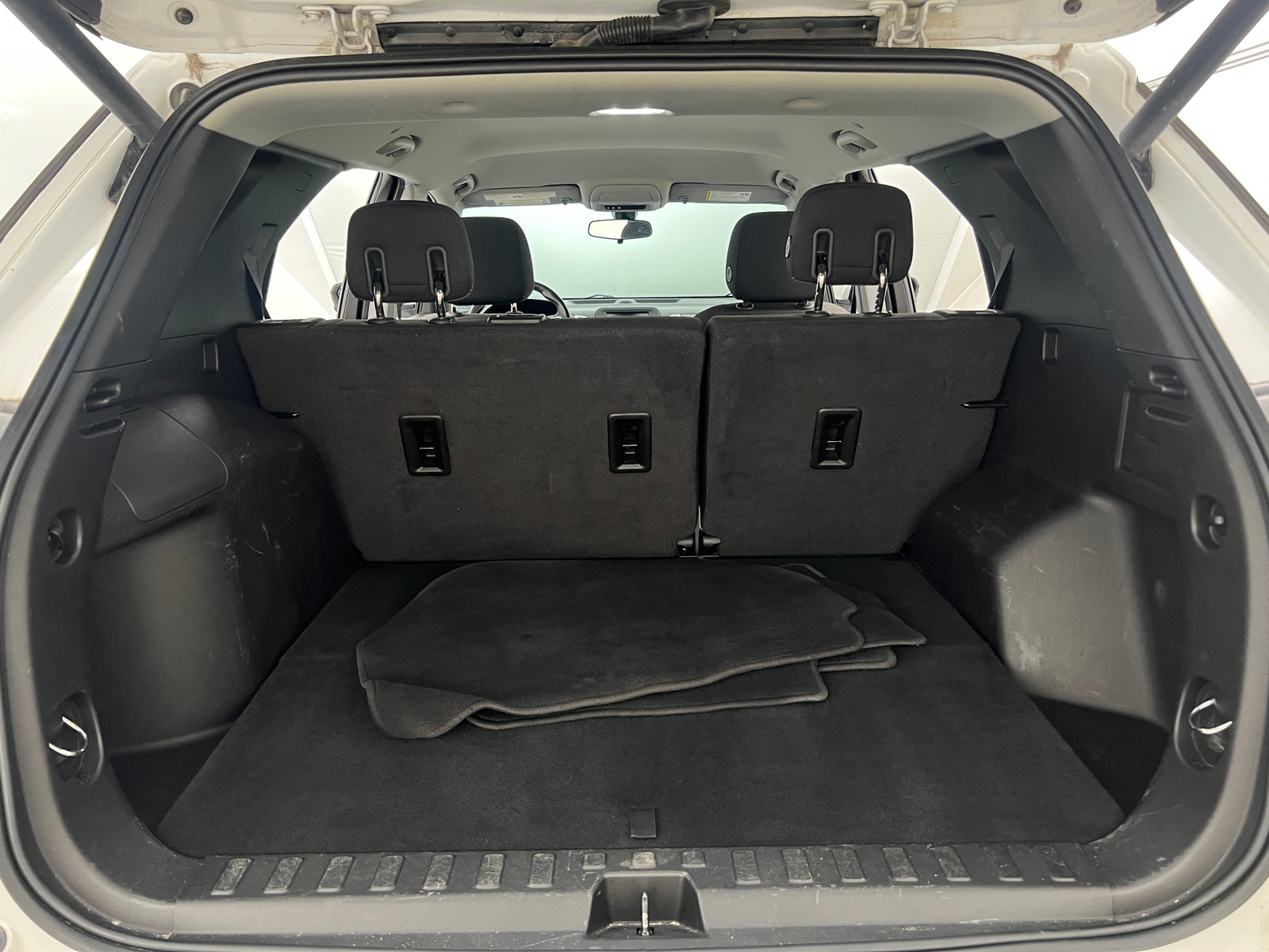 Thumbnail: 2018 Chevrolet Equinox - 7