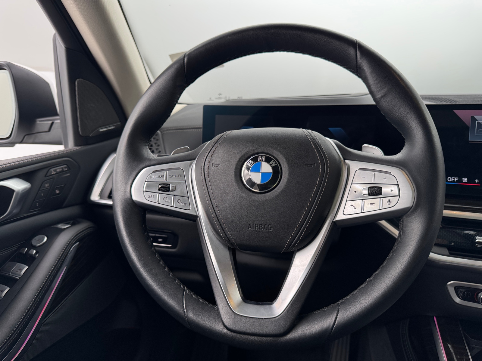 Thumbnail: 2024 BMW X7 - 5