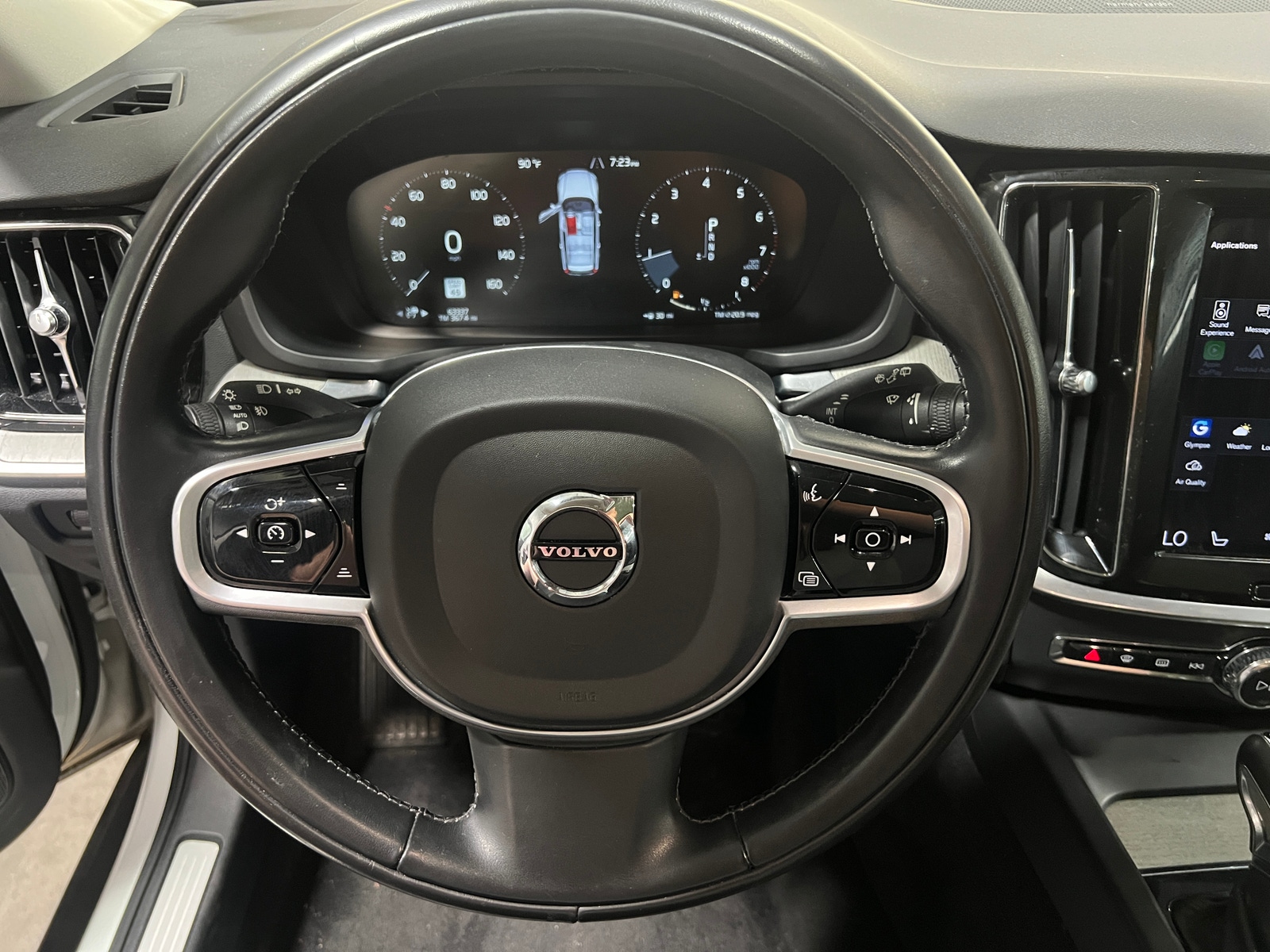Thumbnail: 2022 Volvo V60 - 5