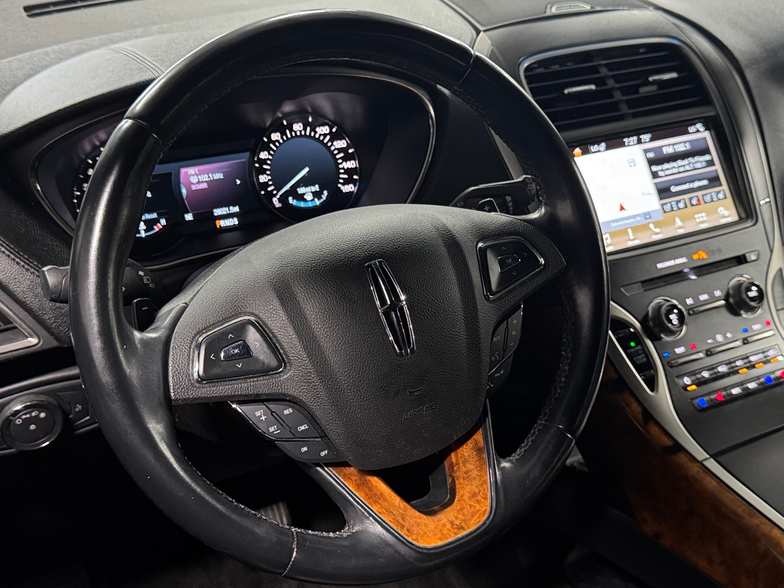 Thumbnail: 2018 Lincoln MKX - 4