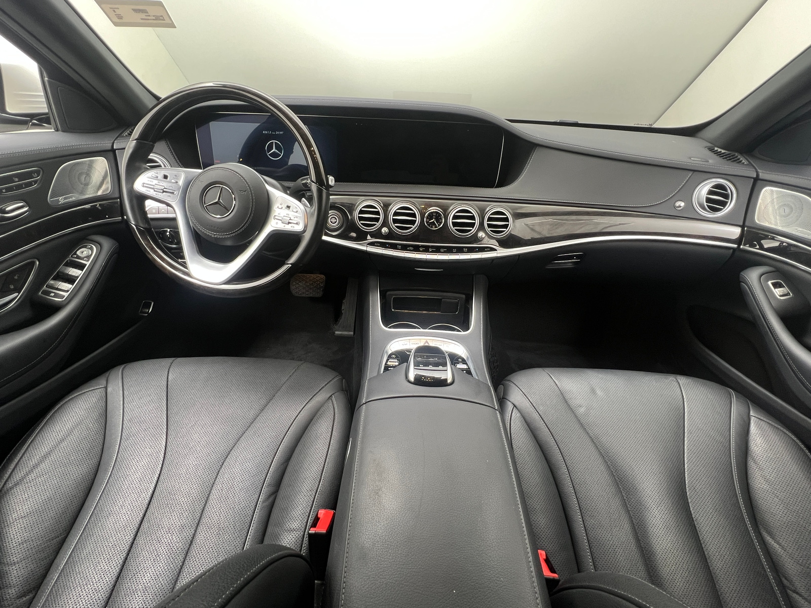 Thumbnail: 2020 Mercedes-Benz S-Class - 3