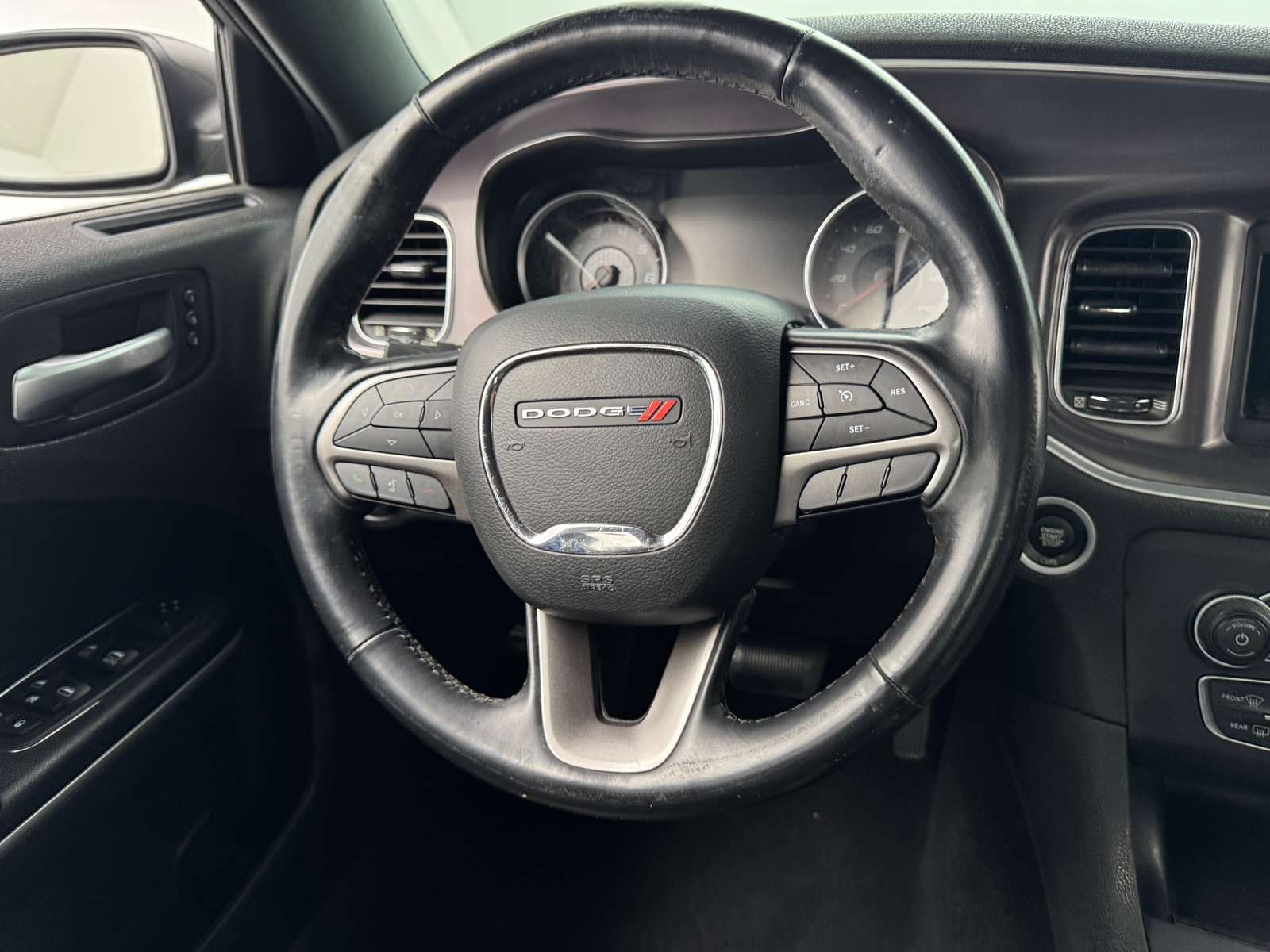 Thumbnail: 2019 Dodge Charger - 4