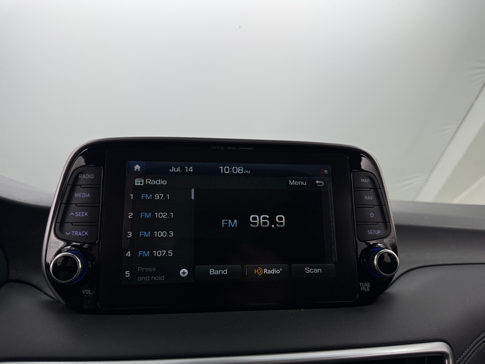 Thumbnail: 2020 Hyundai Tucson - 3