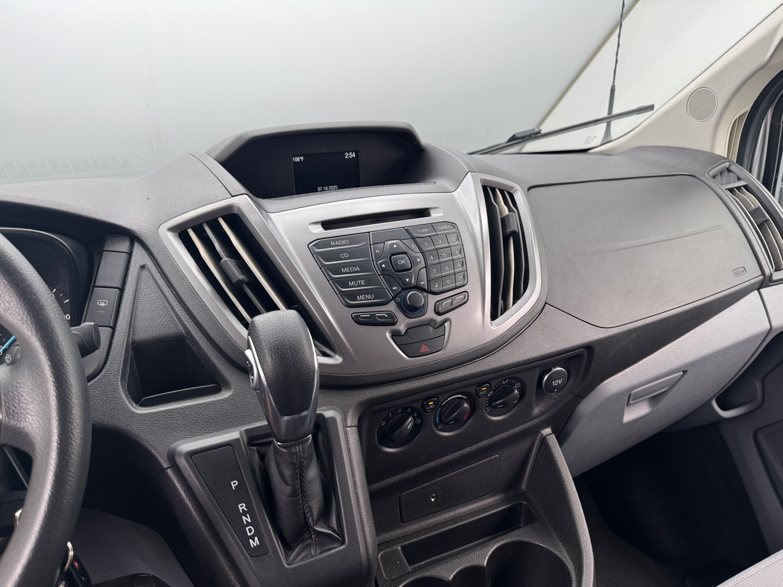 Thumbnail: 2017 Ford Transit Series - 4