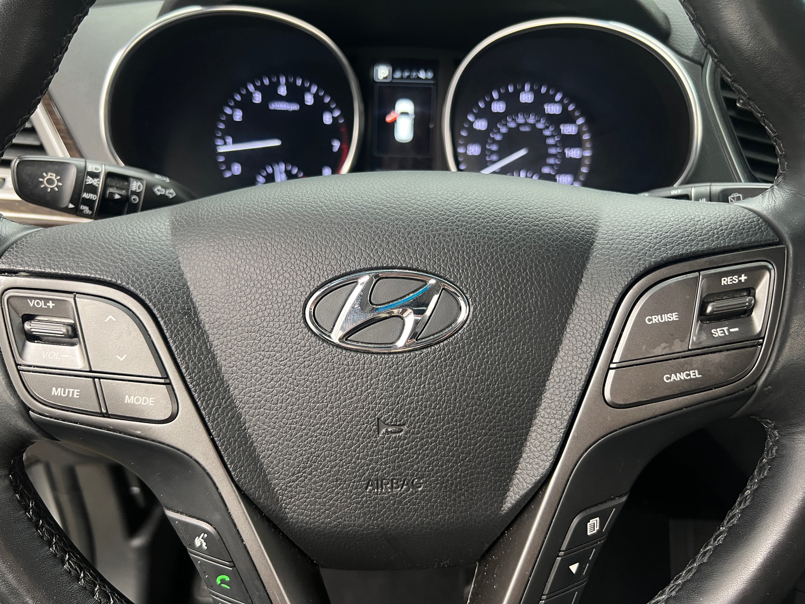 Thumbnail: 2017 Hyundai Santa Fe - 5