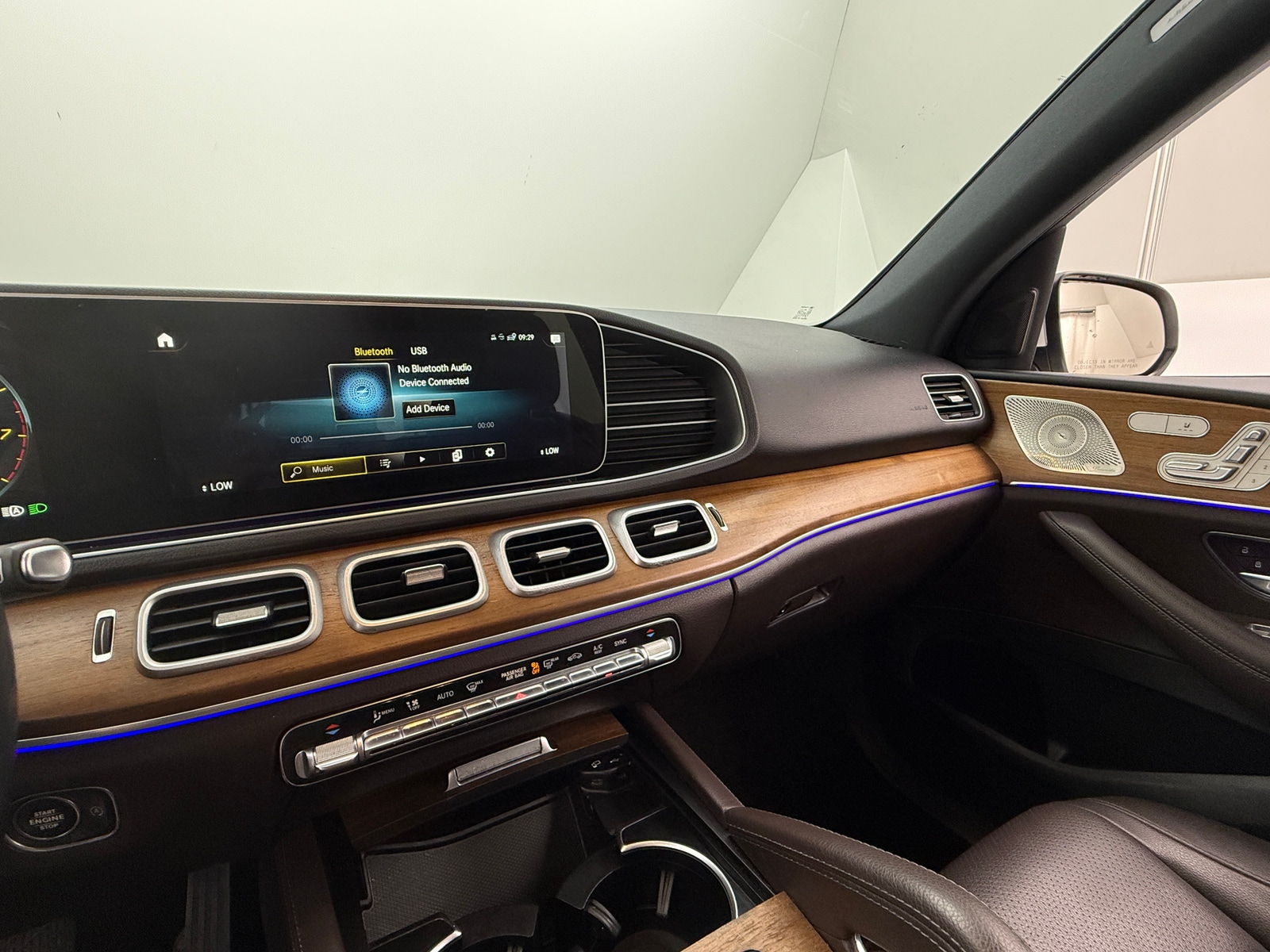 Thumbnail: 2022 Mercedes-Benz GLE - 3