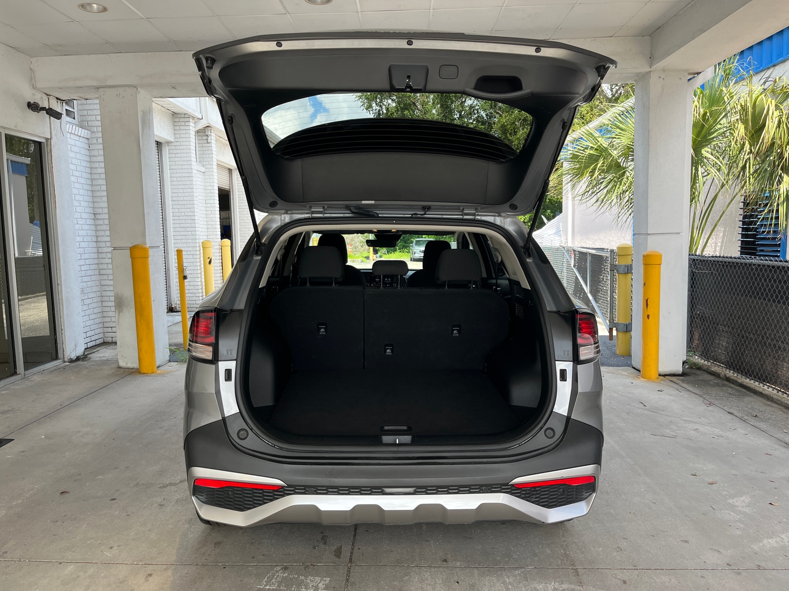 Thumbnail: 2024 Kia Sportage - 6