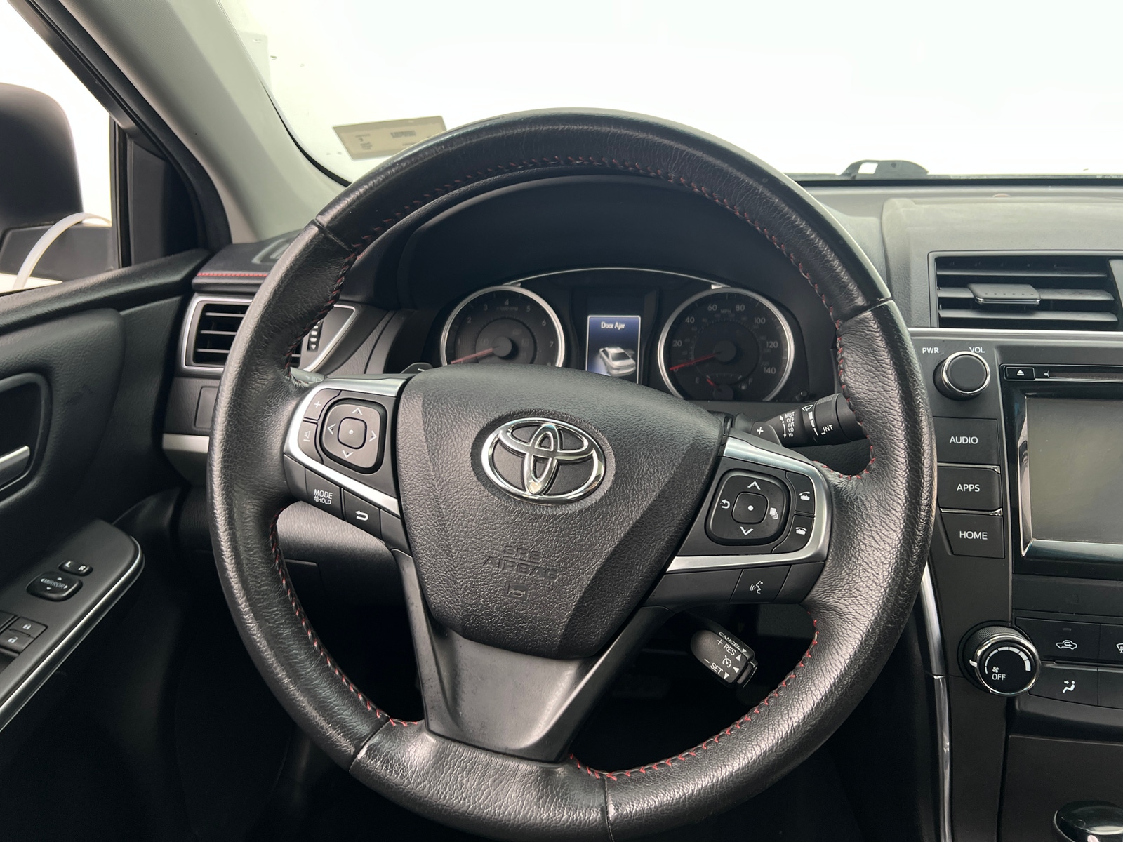 Thumbnail: 2017 Toyota Camry - 5