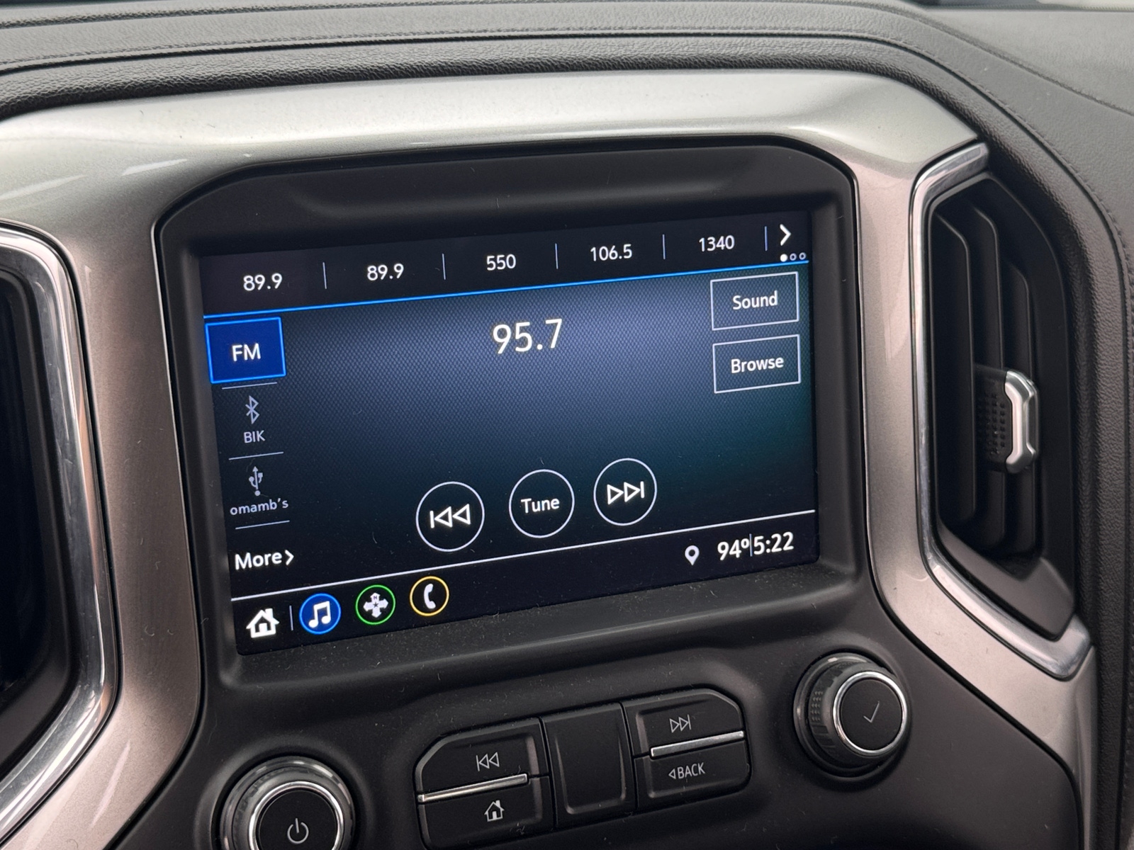 Thumbnail: 2020 Chevrolet Silverado 1500 - 4