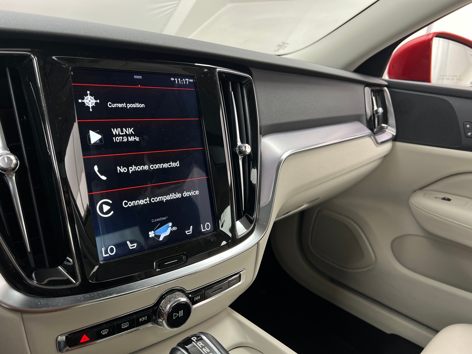 Thumbnail: 2019 Volvo S60 - 4