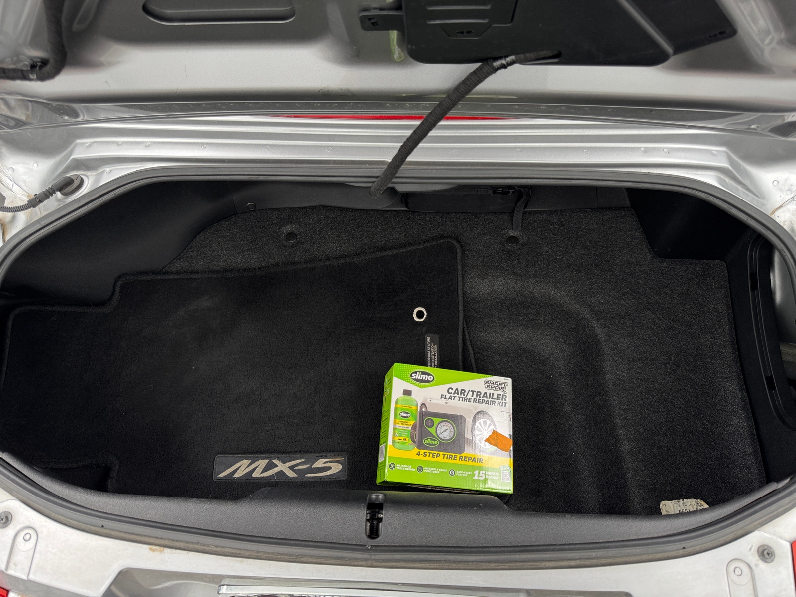 Thumbnail: 2012 Mazda MX-5 Miata - 5