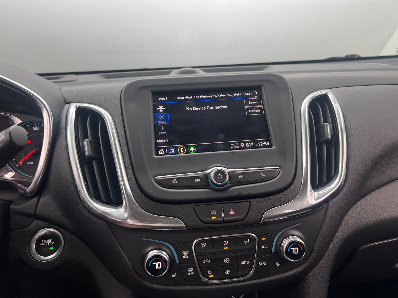 Thumbnail: 2023 Chevrolet Equinox - 4