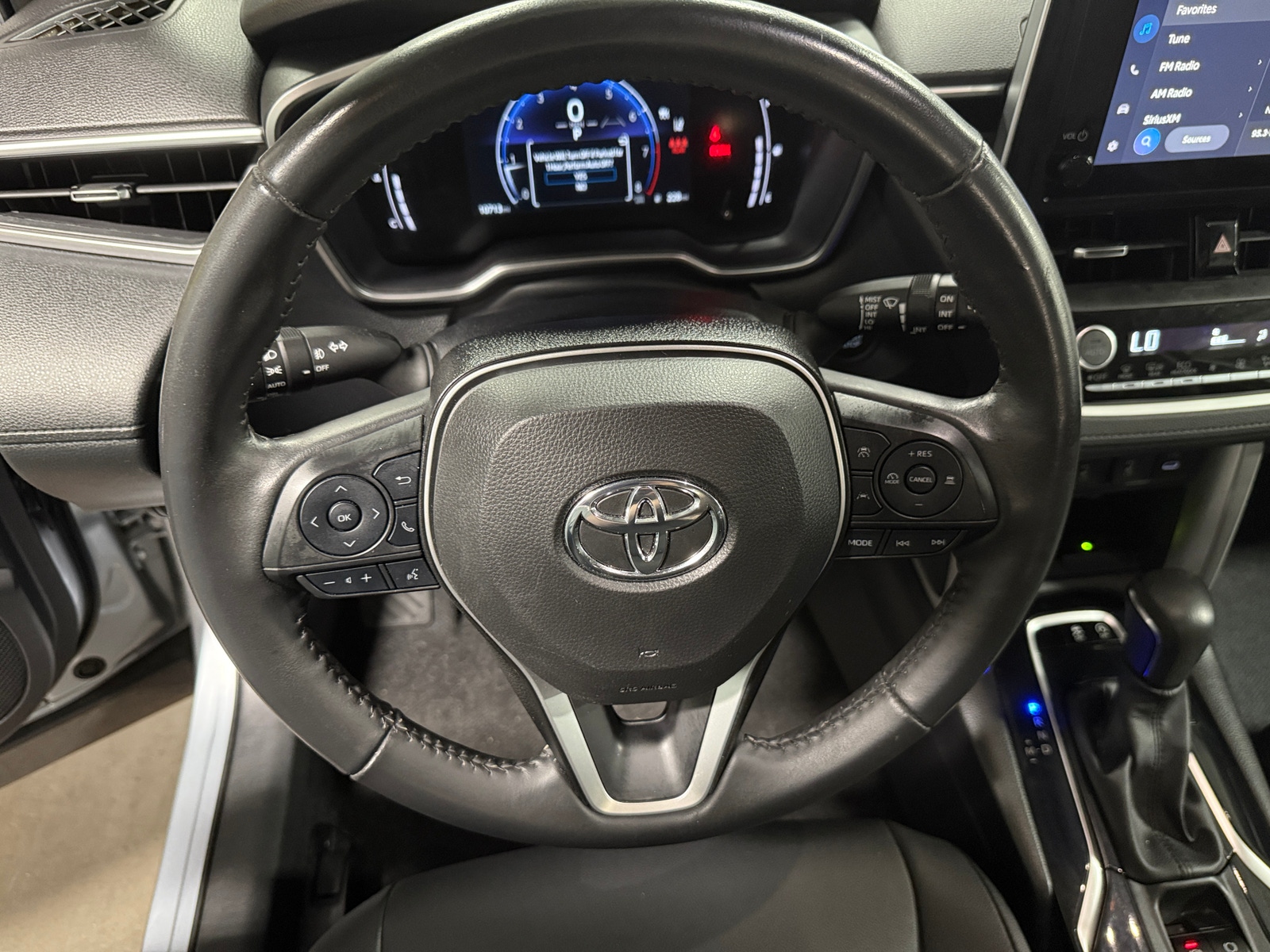 Thumbnail: 2024 Toyota Corolla Cross - 4