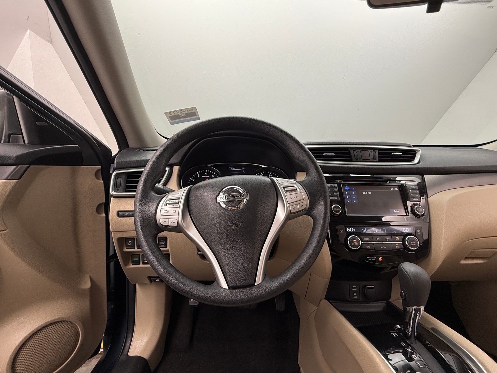 Thumbnail: 2016 Nissan Rogue - 5