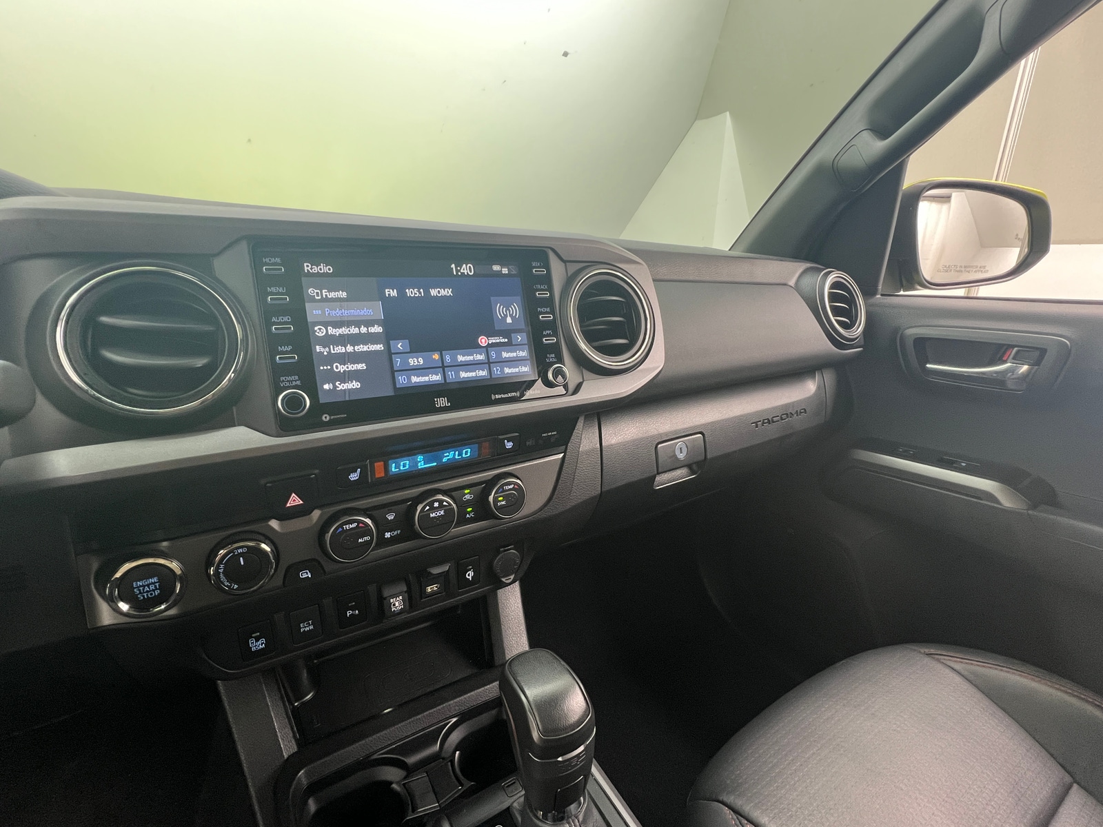 Thumbnail: 2022 Toyota Tacoma - 3