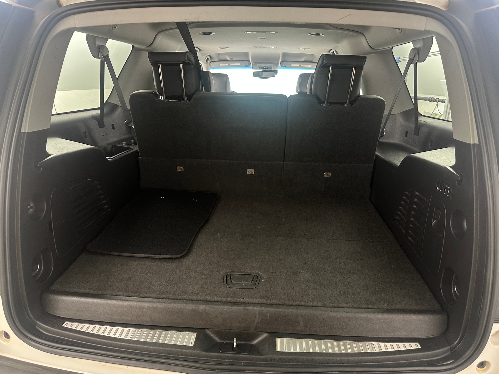 Thumbnail: 2019 GMC Yukon XL - 6