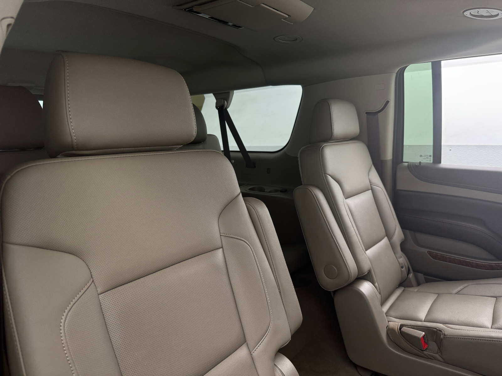 Thumbnail: 2019 Chevrolet Suburban - 5