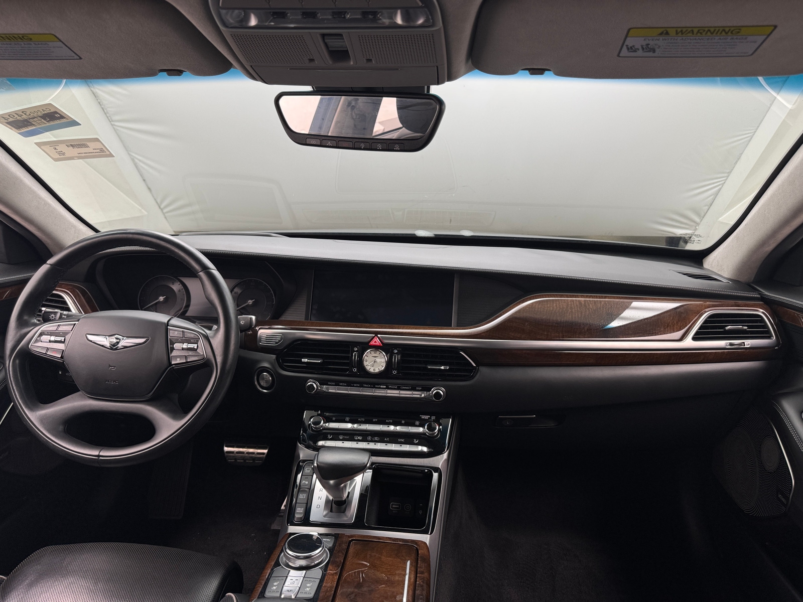 Thumbnail: 2019 Genesis G90 - 2