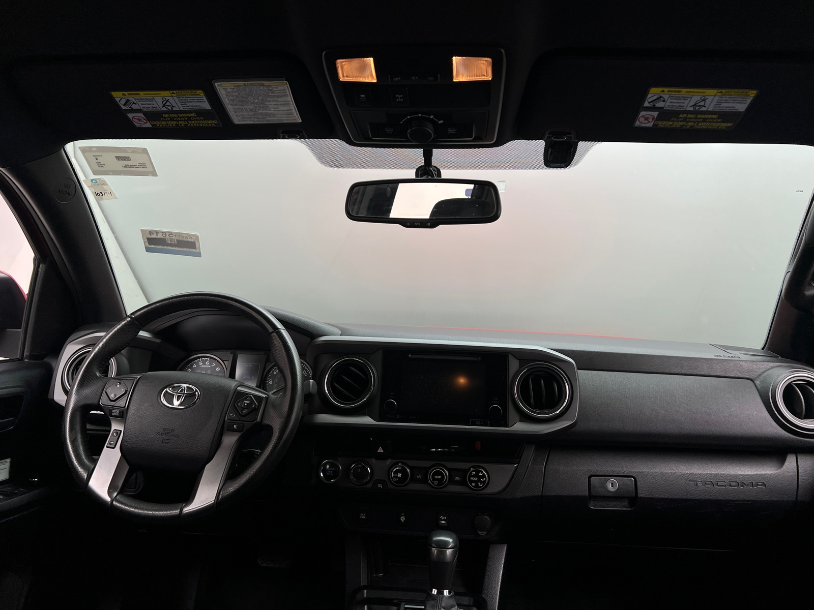 Thumbnail: 2016 Toyota Tacoma - 3