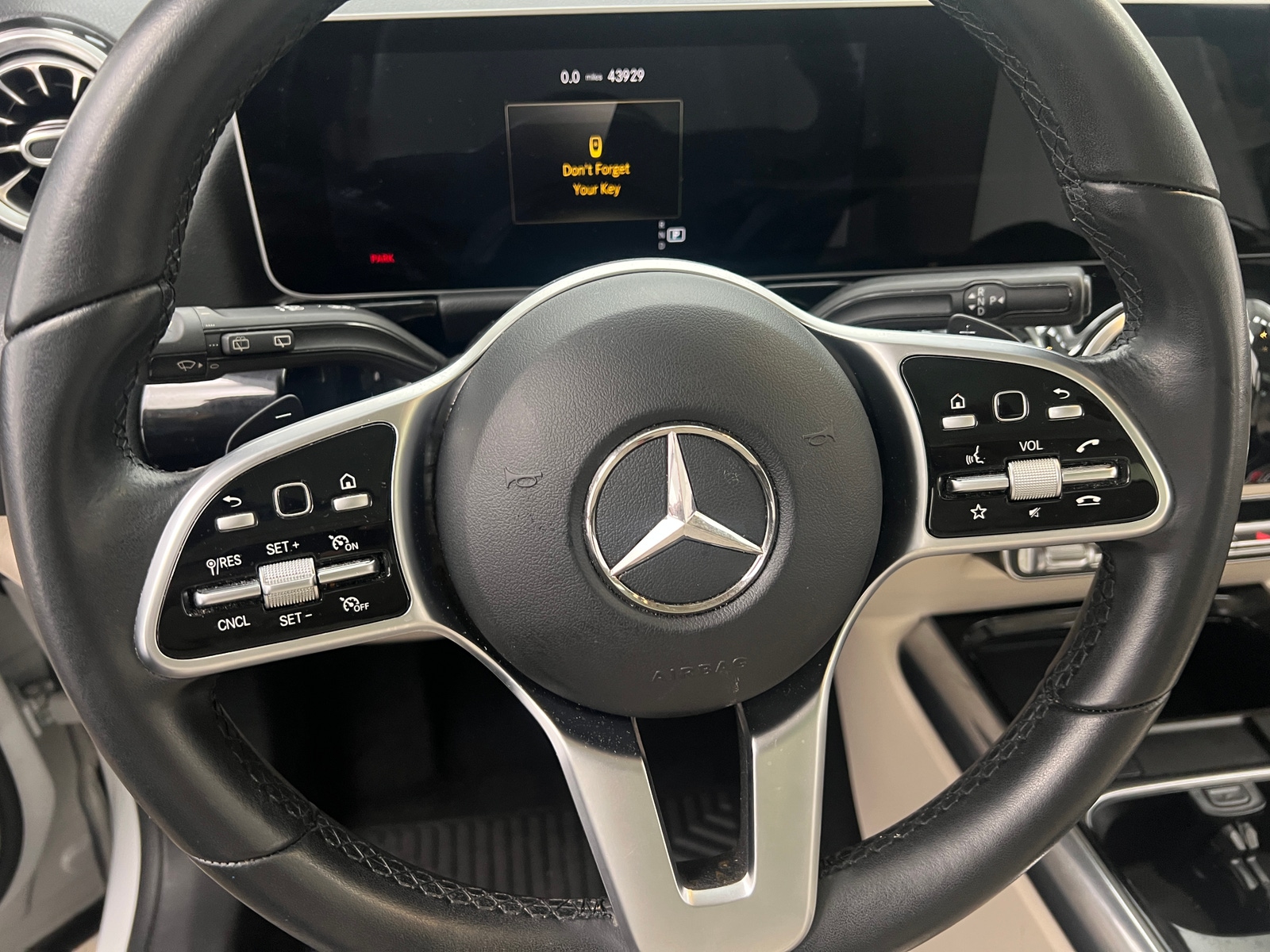 Thumbnail: 2021 Mercedes-Benz GLA - 4