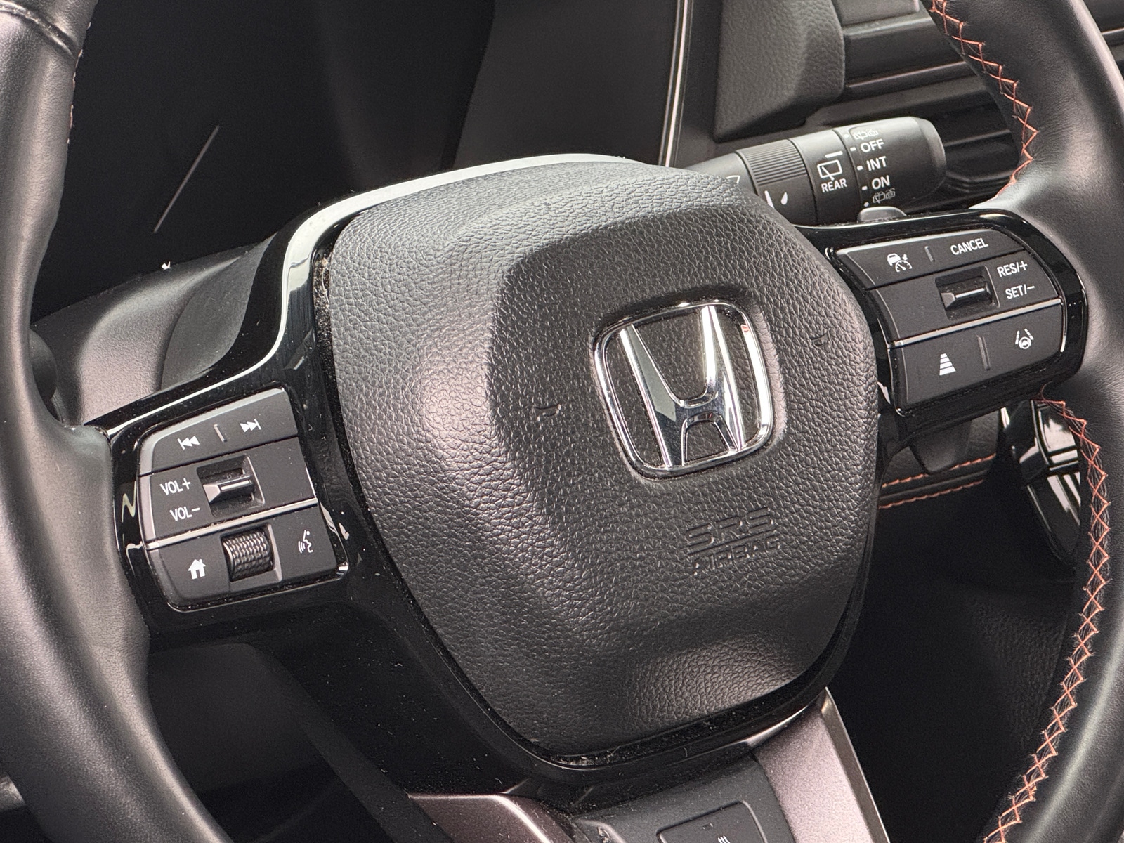 Thumbnail: 2023 Honda Pilot - 4