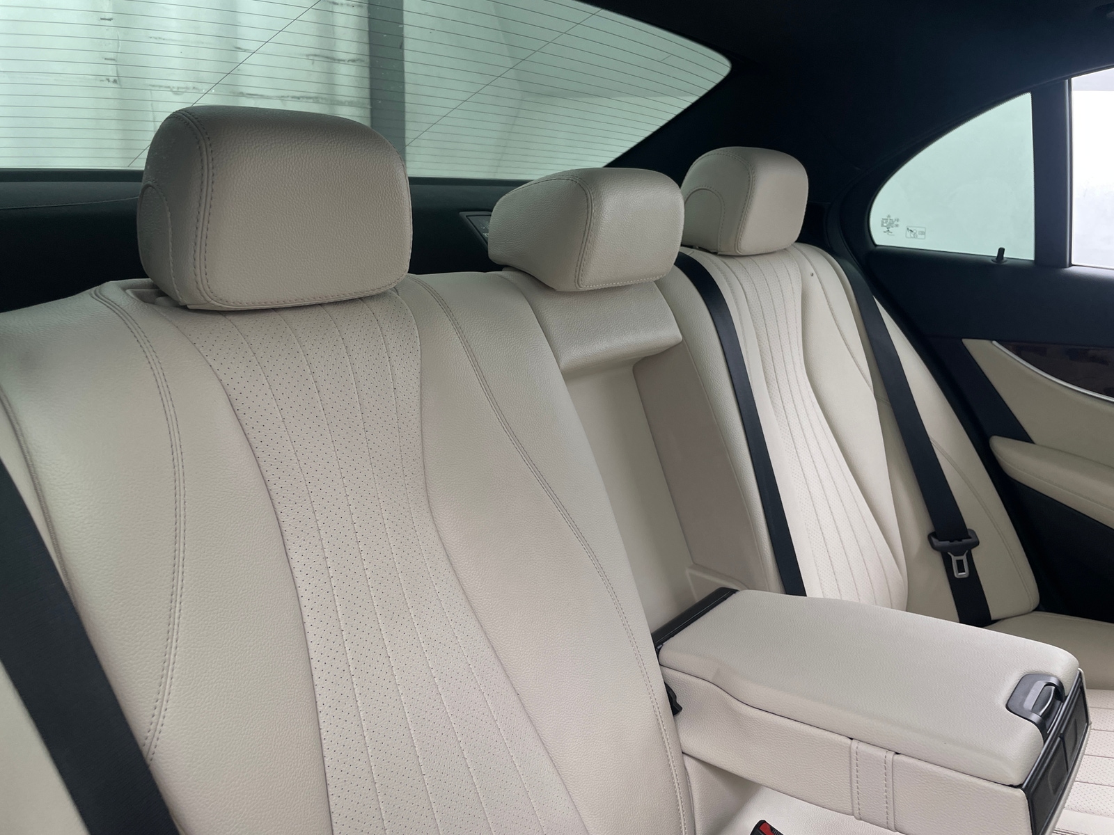Thumbnail: 2019 Mercedes-Benz E-Class - 5