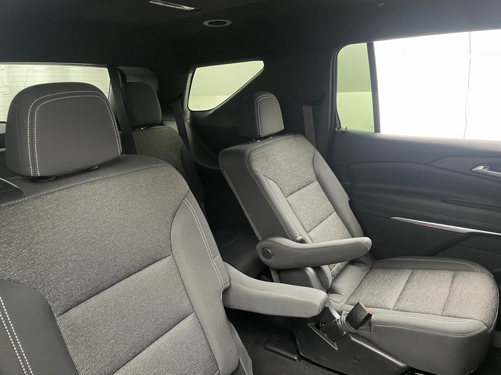 Thumbnail: 2025 Chevrolet Traverse - 6