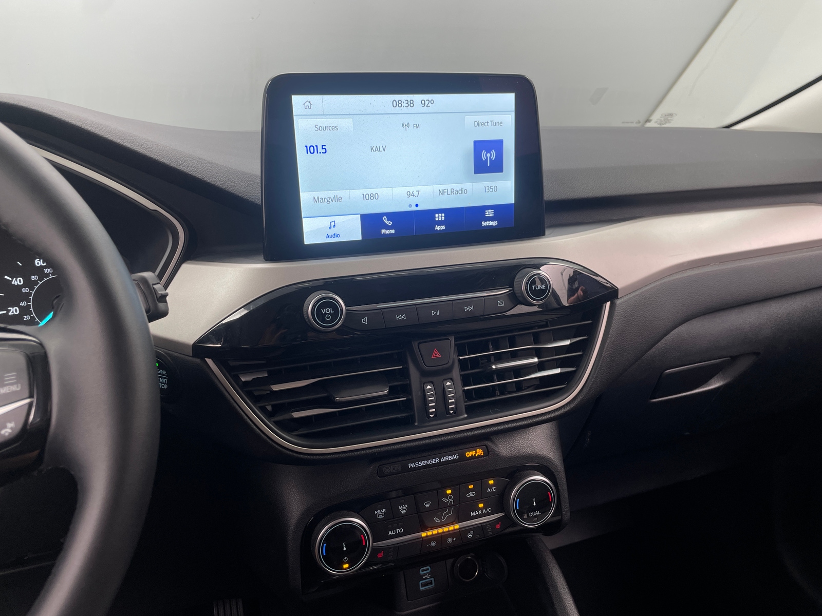 Thumbnail: 2022 Ford Escape - 4