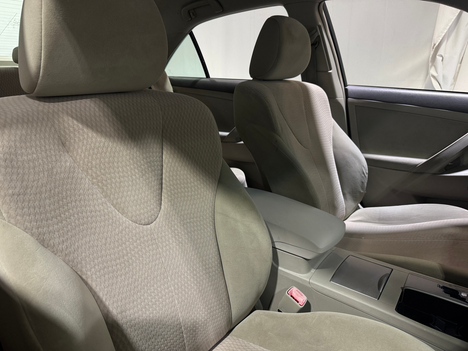 Thumbnail: 2011 Toyota Camry - 2