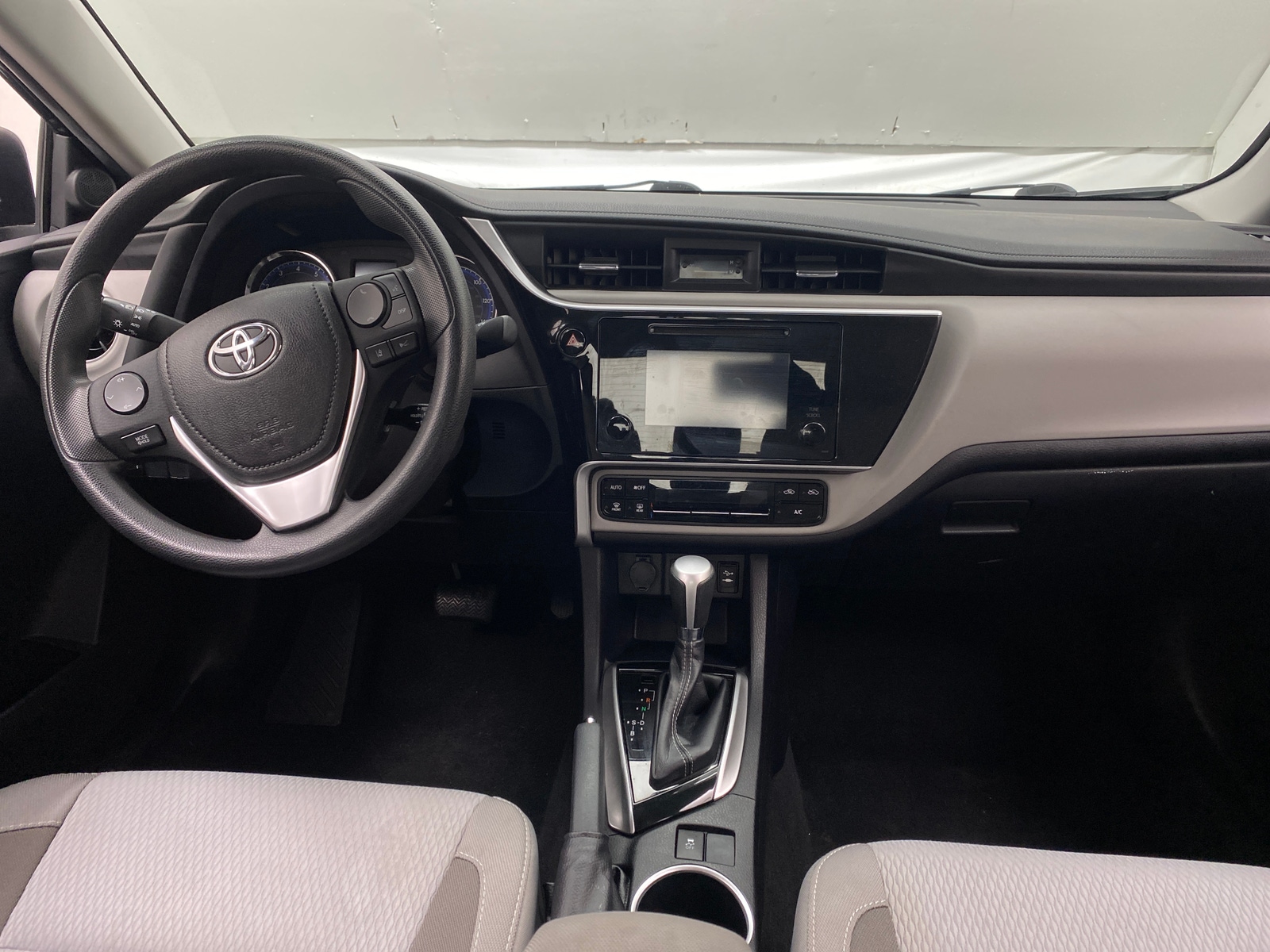 Thumbnail: 2019 Toyota Corolla - 3