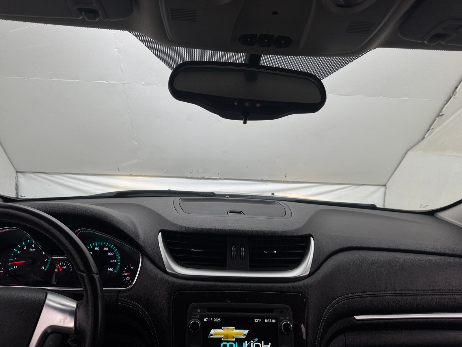 Thumbnail: 2016 Chevrolet Traverse - 3