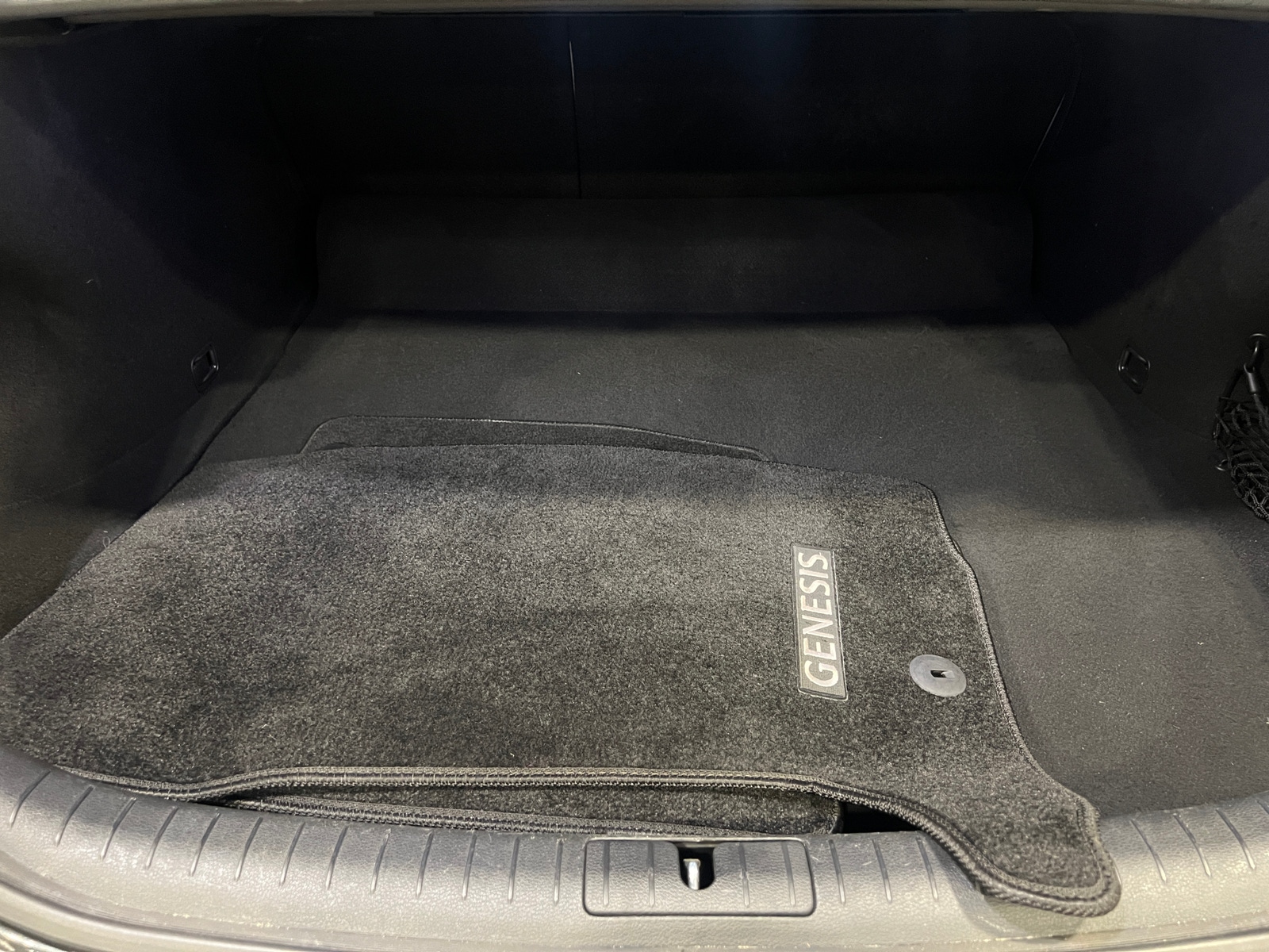 Thumbnail: 2019 Genesis G70 - 6
