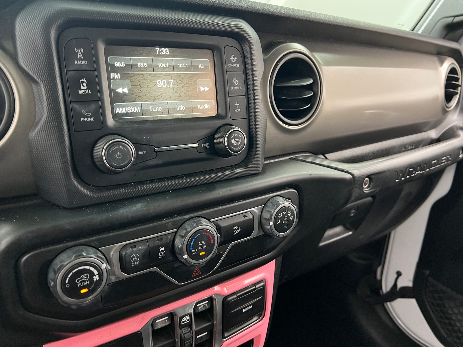 Thumbnail: 2018 Jeep Wrangler - 4