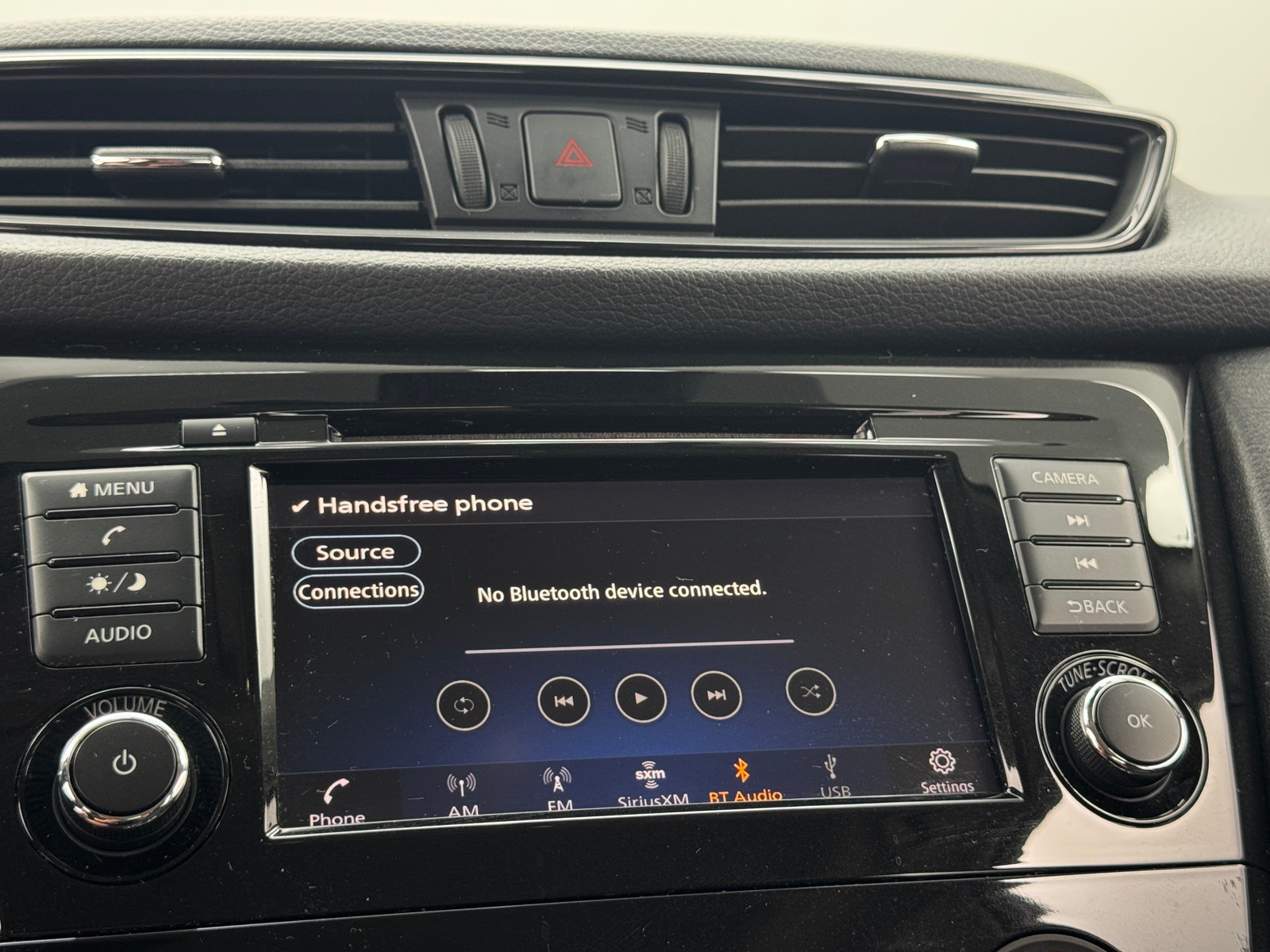 Thumbnail: 2019 Nissan Rogue - 4