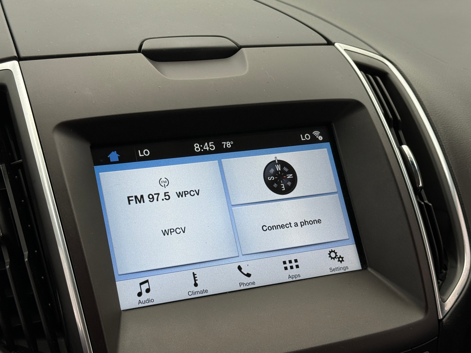 Thumbnail: 2016 Ford Edge - 3