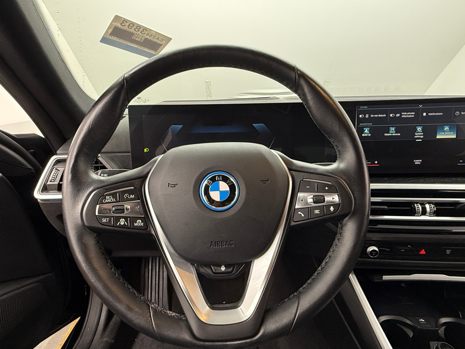 Thumbnail: 2023 BMW i4 - 4