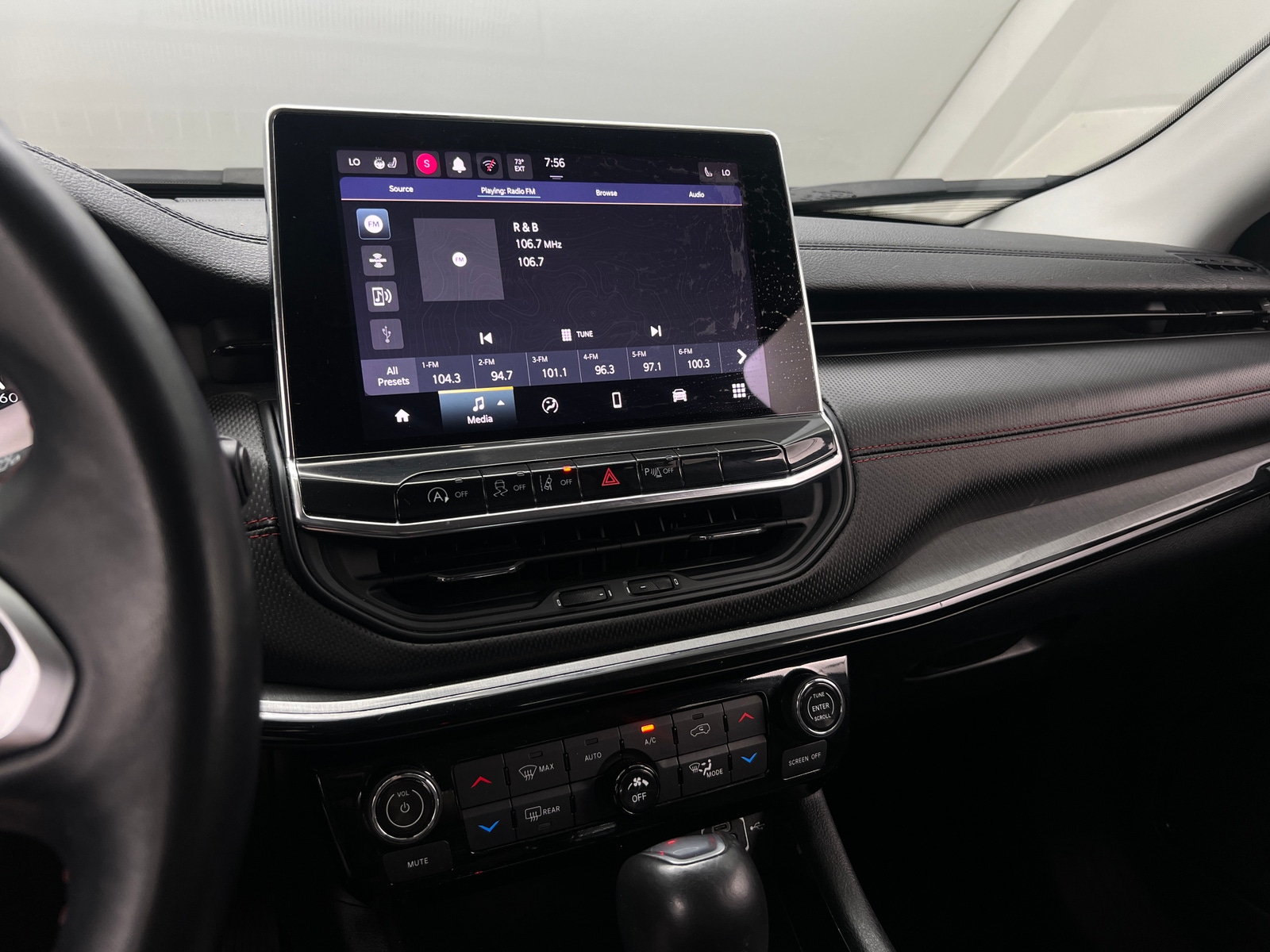 Thumbnail: 2022 Jeep Compass - 3