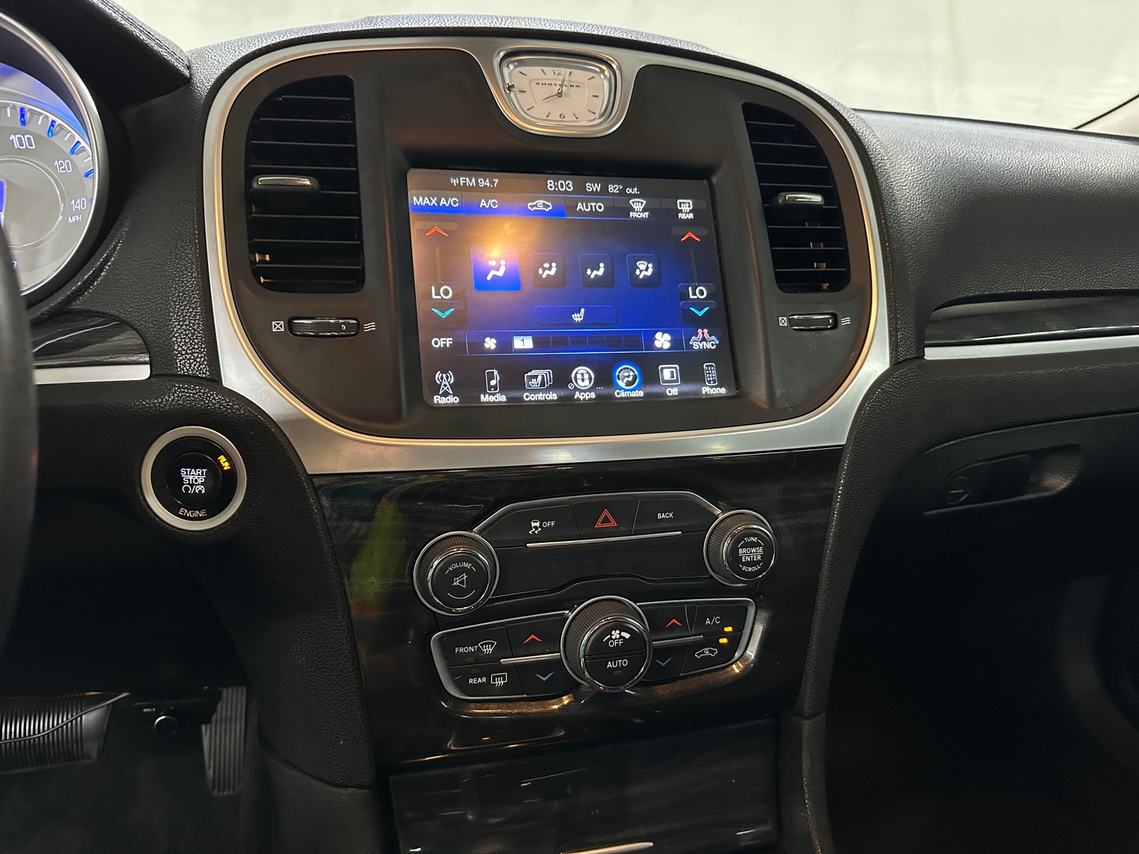 Thumbnail: 2015 Chrysler 300 - 3