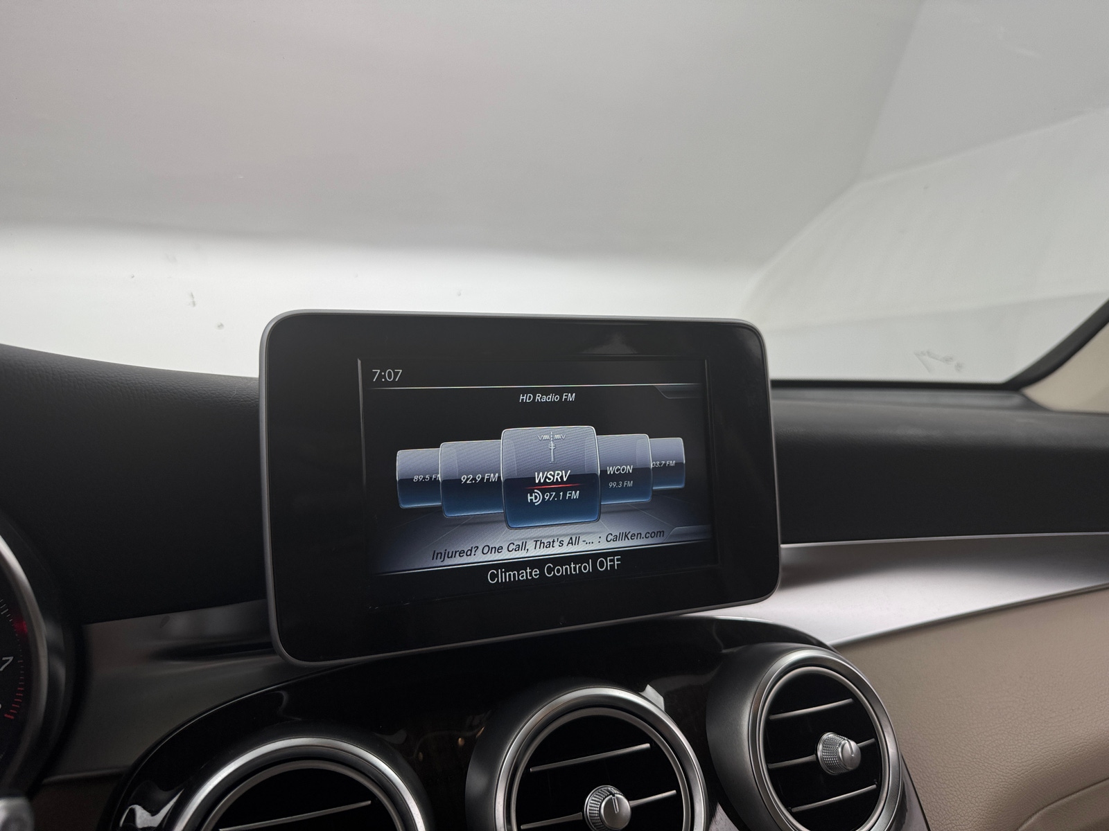 Thumbnail: 2019 Mercedes-Benz GLC - 3