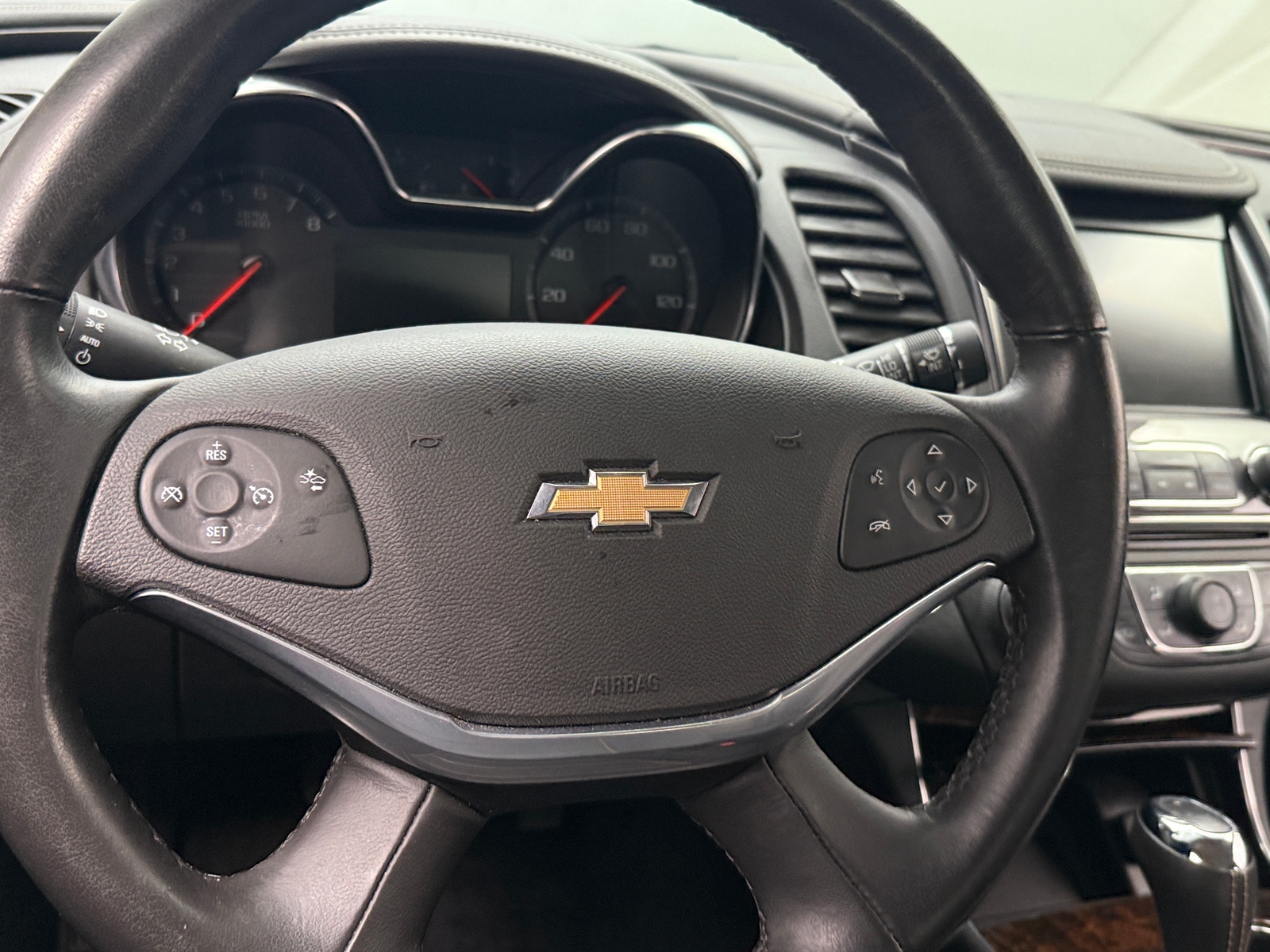 Thumbnail: 2015 Chevrolet Impala - 5